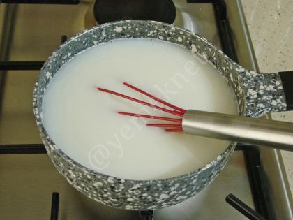 İrmikli Un Helvası