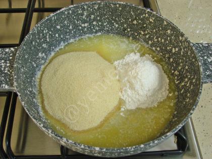 İrmikli Un Helvası