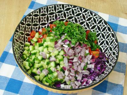 Mor Lahanalı Kaşık Salatası