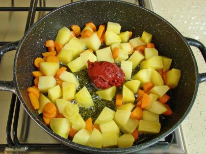 Salçalı Terbiyeli Sulu Köfte