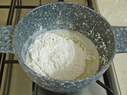 Tahinli Saray Muhallebisi