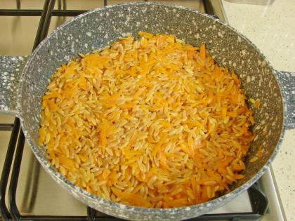 Ispanaklı Şehriye Salatası