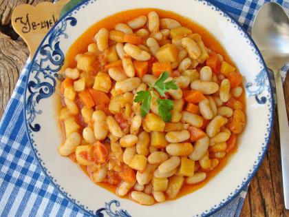 Kuru Fasulye Pilaki