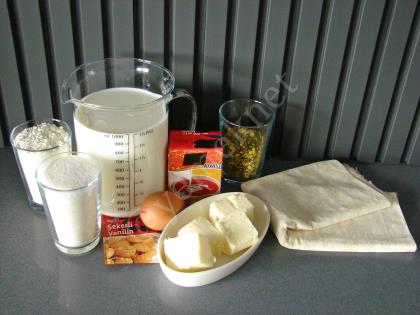 Baklava Tadında Muhallebi