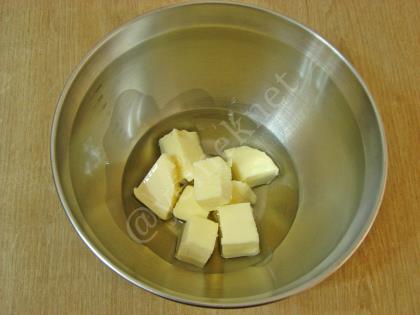 Ceviz Dolgulu İrmik Tatlısı