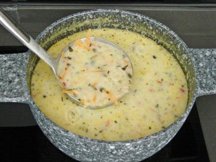 Sebzeli Terbiyeli Şehriye Çorbası