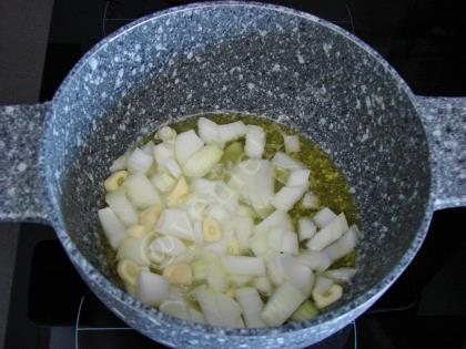 Kremalı Kuşkonmaz Çorbası