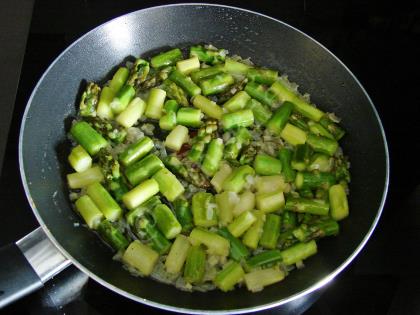 Yumurtalı Kuşkonmaz