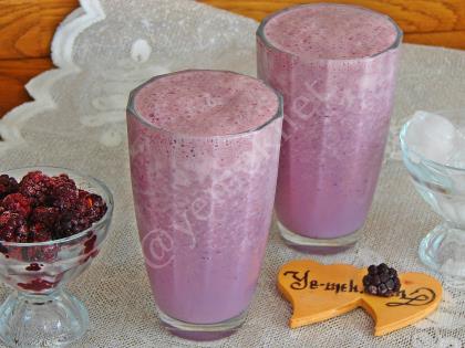 Böğürtlenli Smoothie
