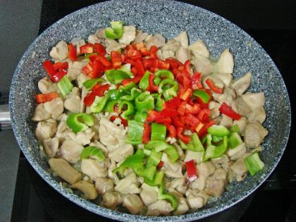 Fırında Beşamel Soslu Tavuk