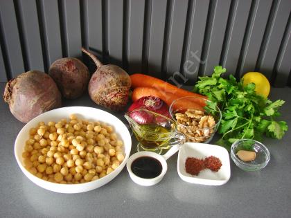 Nohutlu Pancar Salatası