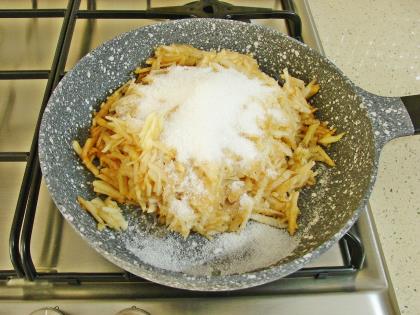 Kalıpsız Elmalı Turta