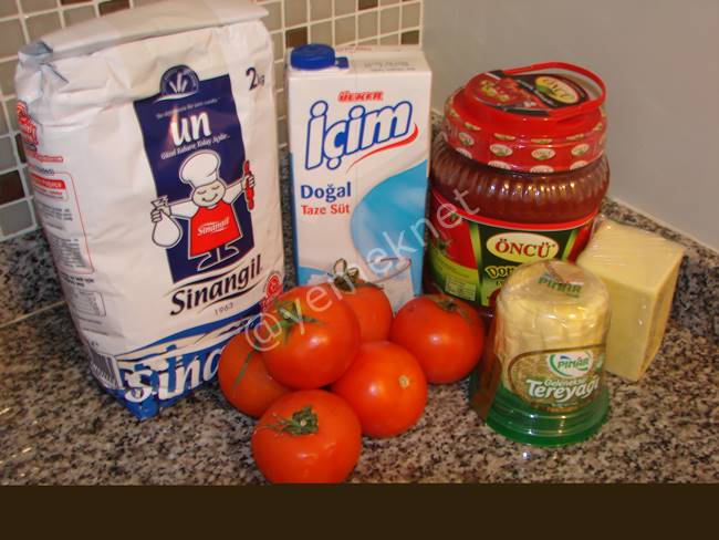 Domates Çorbası - Yapılışı (1/8) 