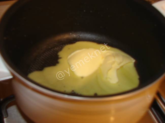 Beşamel Sos - Yapılışı (2/4) 