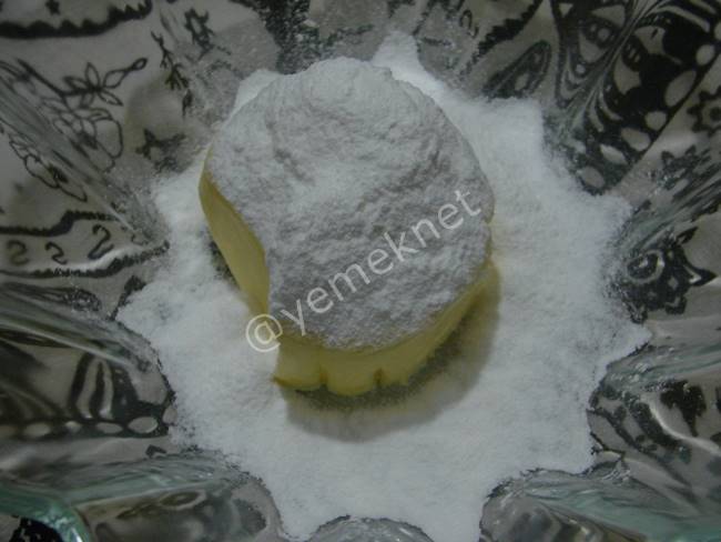 Fıstıklı Yeşil Kurabiye - Yapılışı (4/18) 