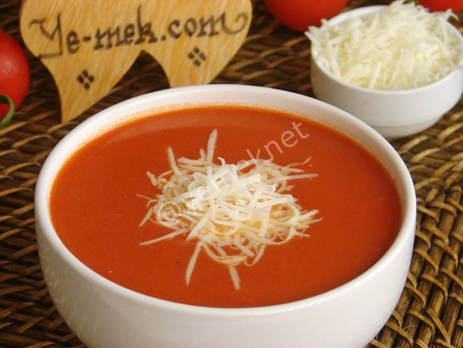 Classic Tomato Soup