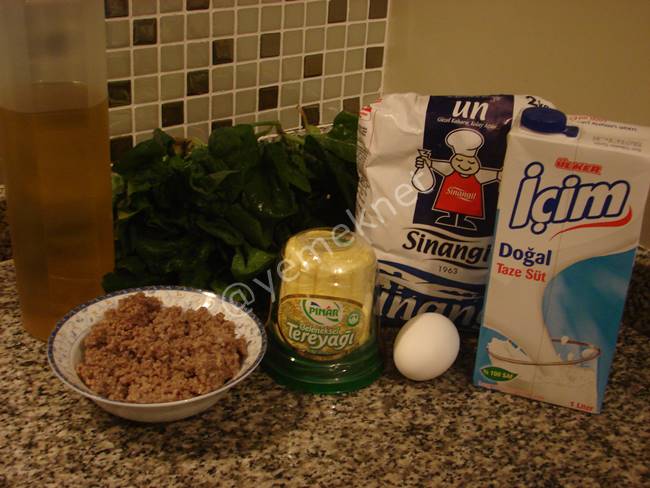 Ispanaklı Kıymalı Graten - Yapılışı (1/12) 