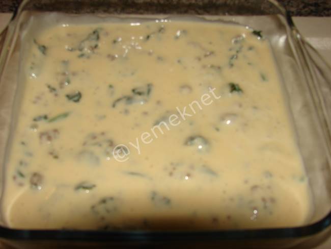 Ispanaklı Kıymalı Graten - Yapılışı (6/12) 