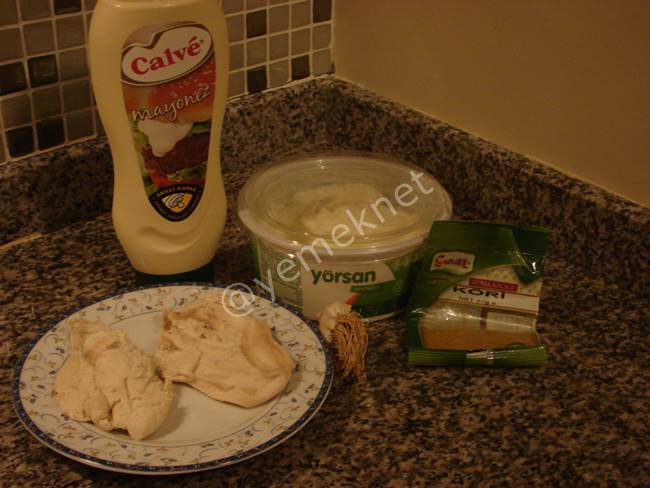 Körili Tavuk Salatası - Yapılışı (1/16) 