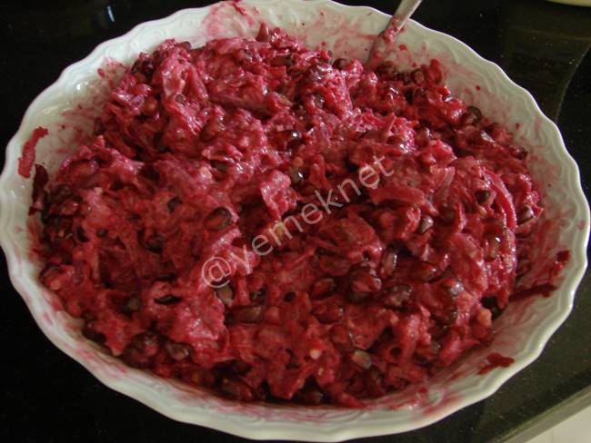Narlı Pancar Salatası - Yapılışı (8/16) 