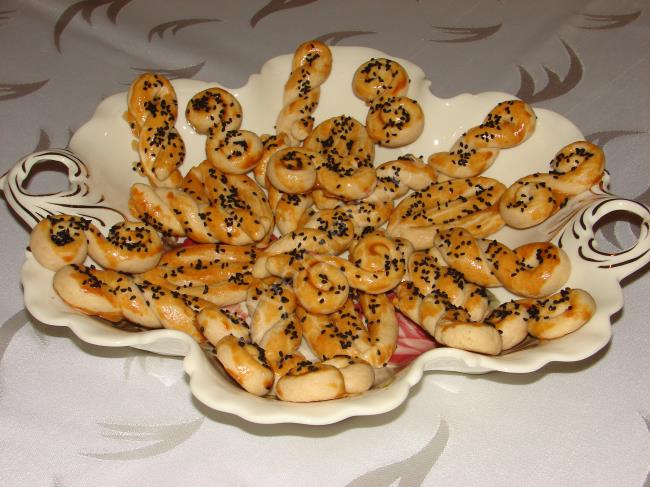 Çörek Otlu Mahlepli Kurabiye (Tuzlu) Nasıl Yapılır? (14/16) Resimli