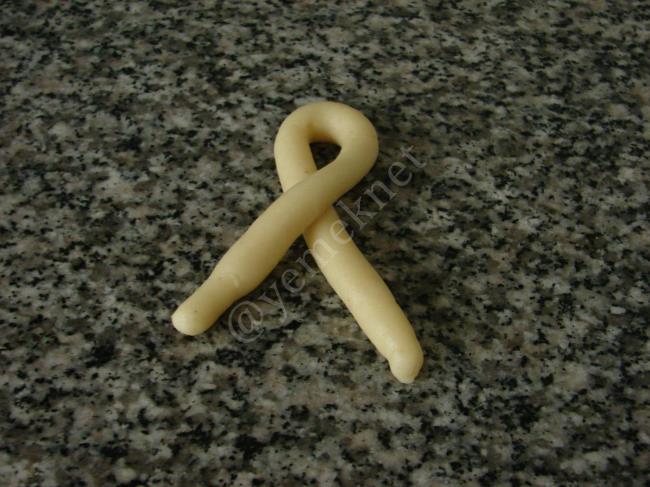 Çörek Otlu Mahlepli Kurabiye (Tuzlu) - Yapılışı (6/16) 