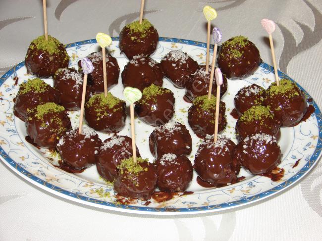 Fındıklı Çikolata Topları - Yapılışı (10/12) 