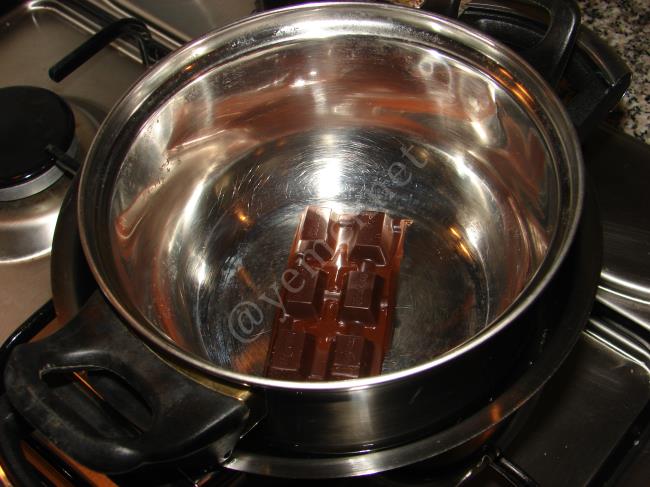 Fındıklı Çikolata Topları - Yapılışı (7/12) 