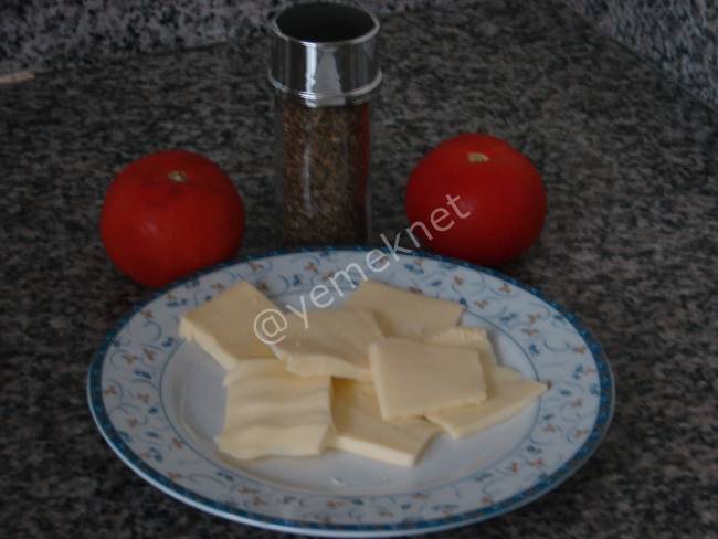 Fırında Kaşarlı Domates - Yapılışı (1/8) 