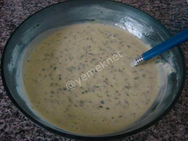 Ispanaklı Muffin - Yapılışı (12/16) 