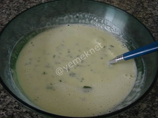 Ispanaklı Muffin - Yapılışı (9/16) 