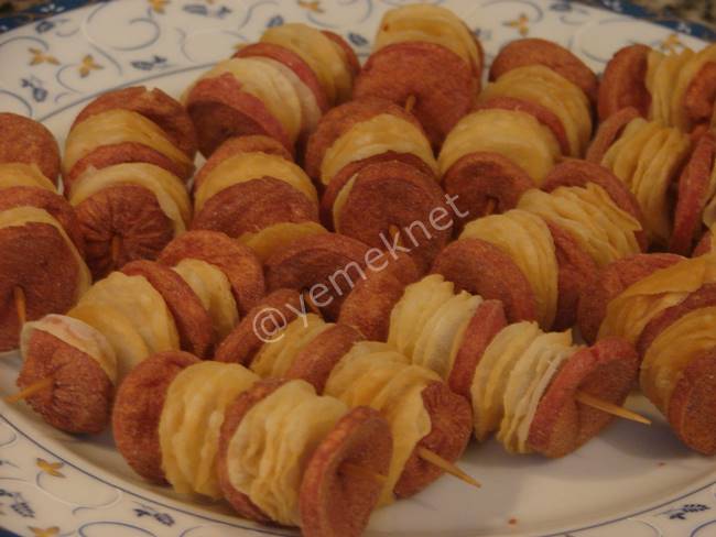 Kürdan Böreği - Yapılışı (9/12) 