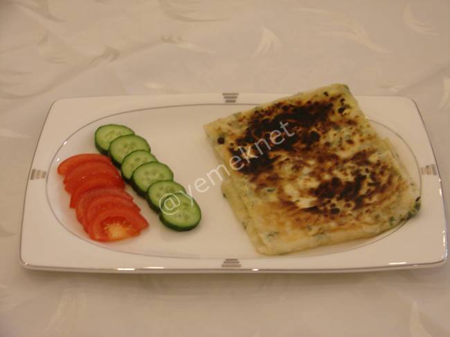 Peynirli Gözleme (Hazır Yufka ile) - Yapılışı (10/12) 