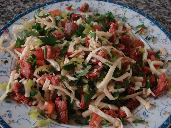 Çift Katlı Paçanga Böreği (Sucuklu, Kaşarlı) - Yapılışı (7/16) 