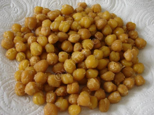 Kızartılmış Nohut Salatası - Yapılışı (4/20) 