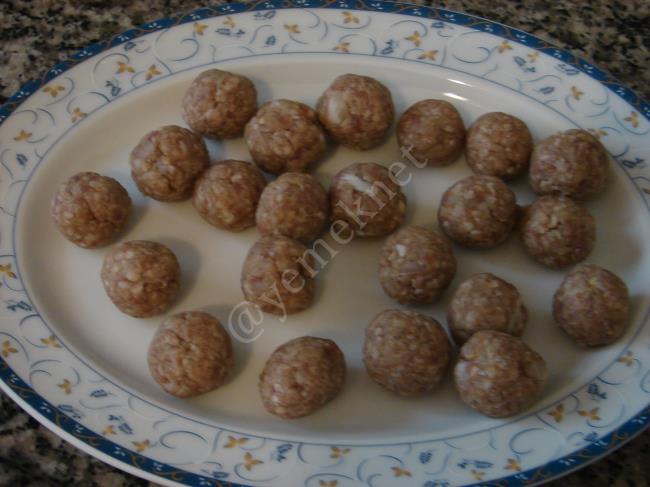 Kokteyl Köfte Kanepeleri - Yapılışı (4/8) 