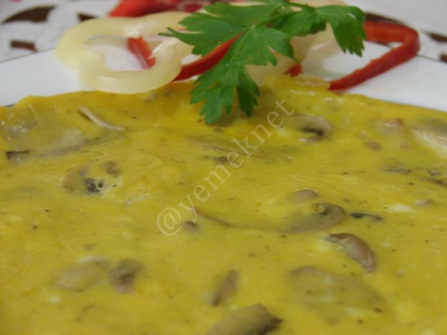 Kremalı Mantarlı Omlet - Yapılışı (10/12) 