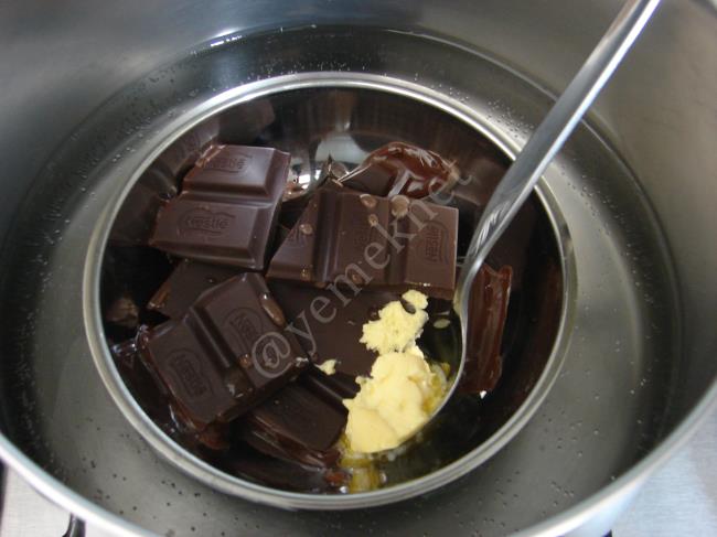 Mısır Gevreğinden Çikolata Topları Nasıl Yapılır? (3/12) Resimli