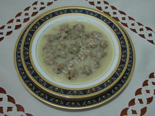 Terbiyeli Ekşili Köfte - Yapılışı (14/16) 