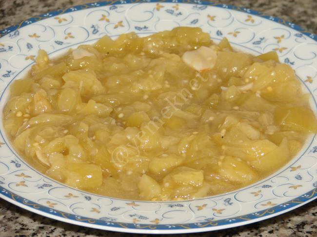 Yoğurtlu Patlıcan Salatası - Yapılışı (2/8) 