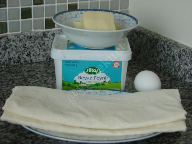 Çıtırt Muska Böreği - Yapılışı (1/16) 