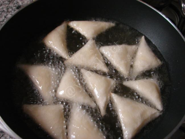 Çıtırt Muska Böreği - Yapılışı (13/16) 