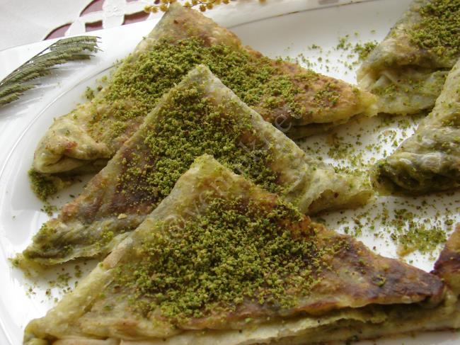 Fıstıklı Katmer - Yapılışı (14/16) 