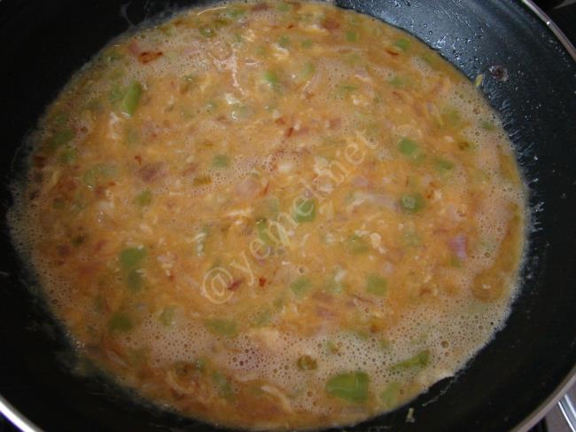 İspanyol Usulü Omlet - Yapılışı (6/16) 