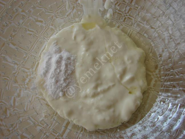 Karbonatlı Ekmek (Sodalı Ekmek) - Yapılışı (1/16) 