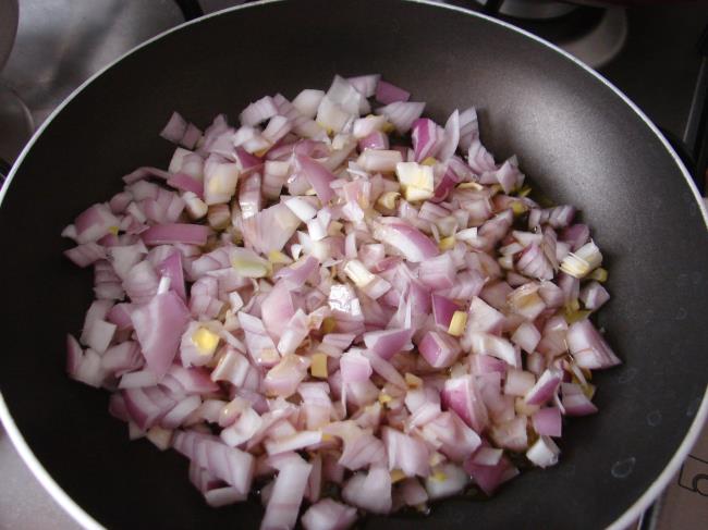 Mantarlı Enginar Dolması (Zeytinyağlı) - Yapılışı (3/12) 