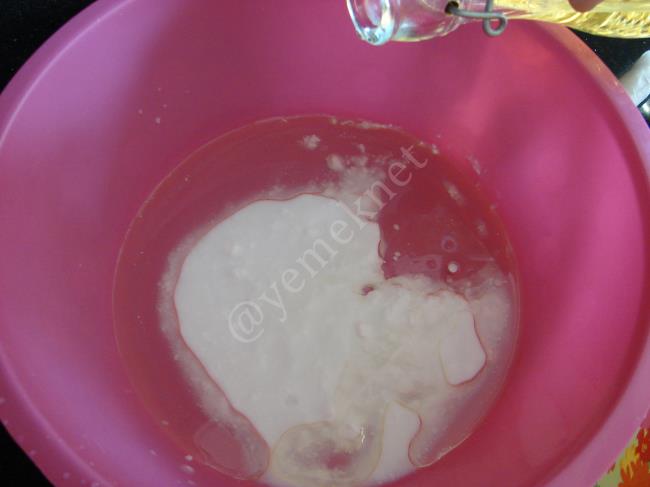 Zeytinli Çiçek Poğaça - Yapılışı (2/16) 