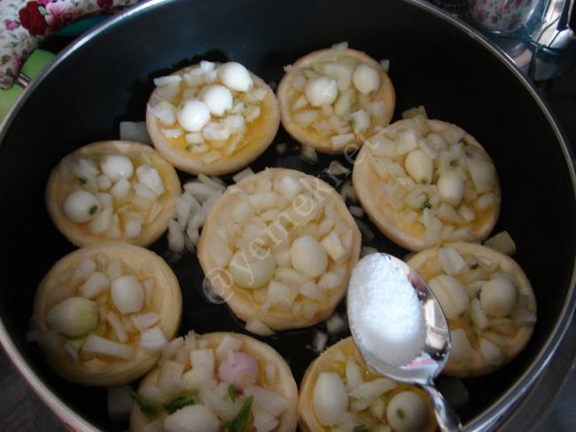 Zeytinyağlı Enginar Dolması - Yapılışı (6/16) 