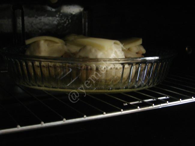 Beşamel Soslu Tavuklu Enginar - Yapılışı (9/12) 