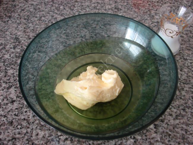 Fındık Dolgulu Misket Kurabiye - Yapılışı (2/16) 